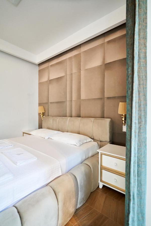 Carolyne Apartment *
