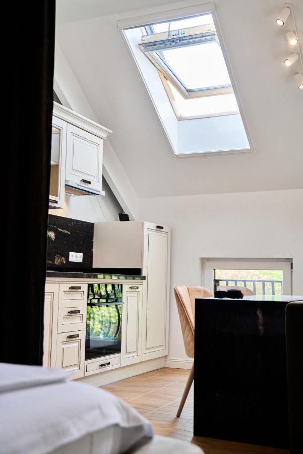Carolyne Apartment *